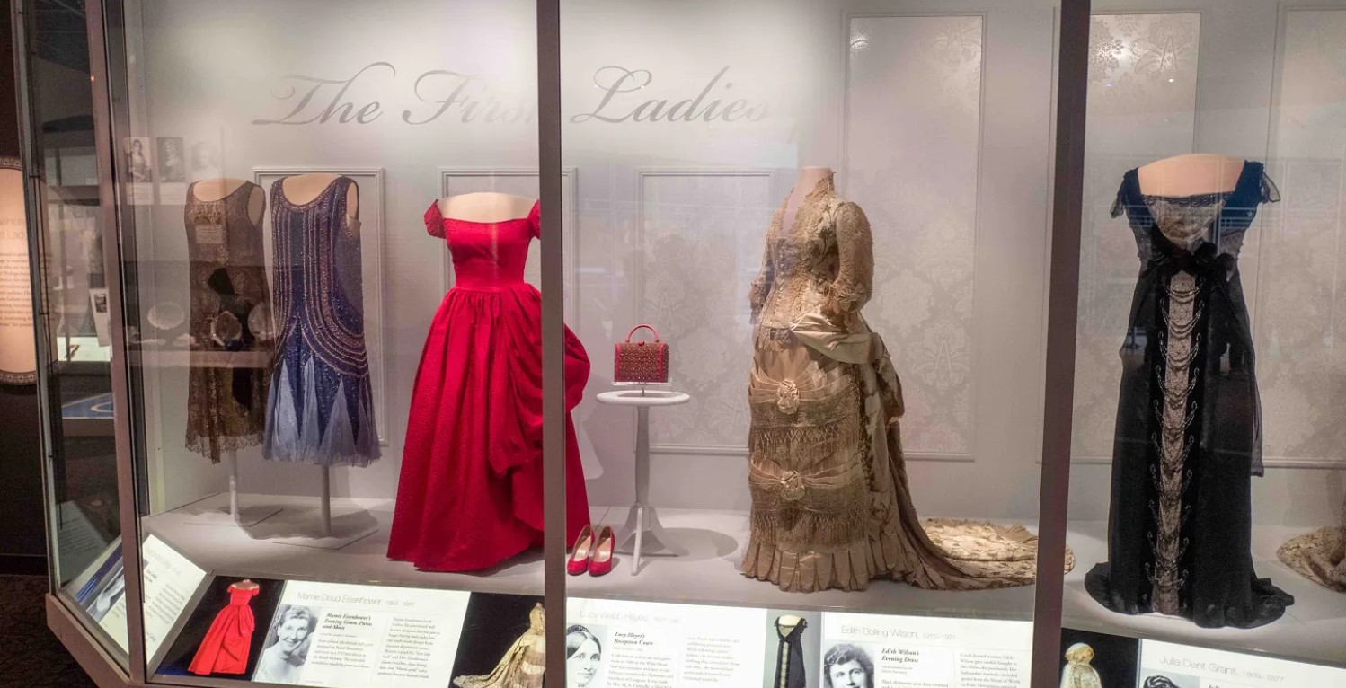 Ranking Inaugural Elegance: First Ladies’ Top 10 Fashion Choices