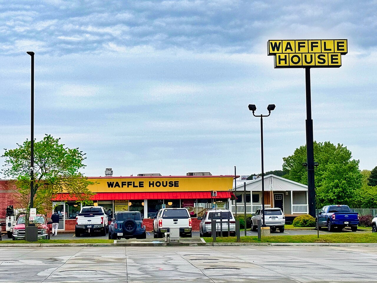 Waffle House Removes Eggs from Menu